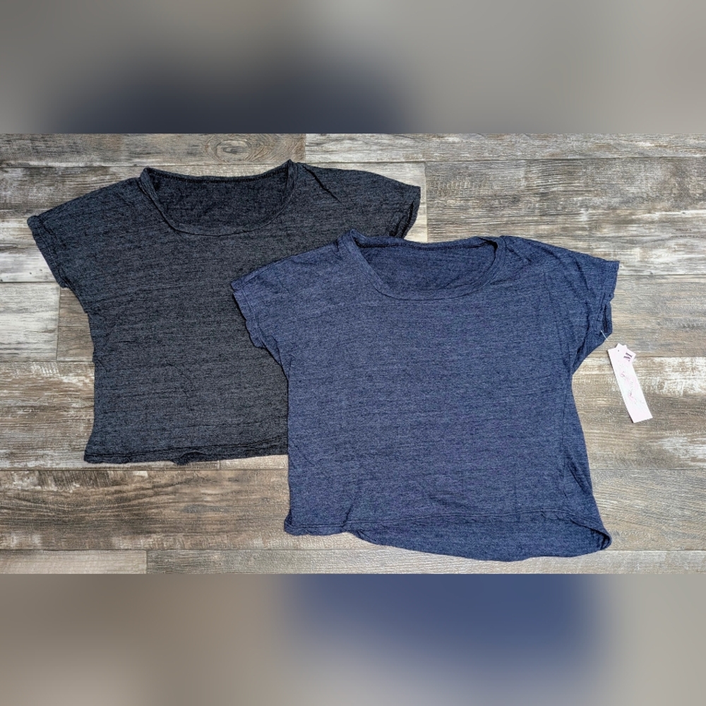 So Nikki✨NWT✨ Gray & Blue Women's Crop Tops -Sz M